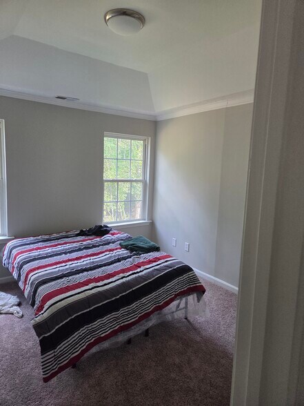 Building Photo - 203 Magnolia Bluff Dr