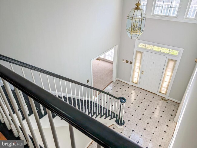 Building Photo - 6441 Lake Meadow Dr