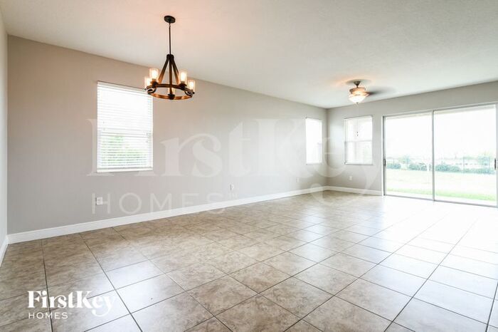 Building Photo - 12211 Moss Lake Loop