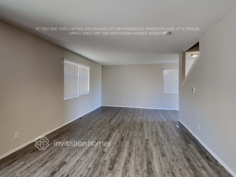 Building Photo - 1733 Jade Ave