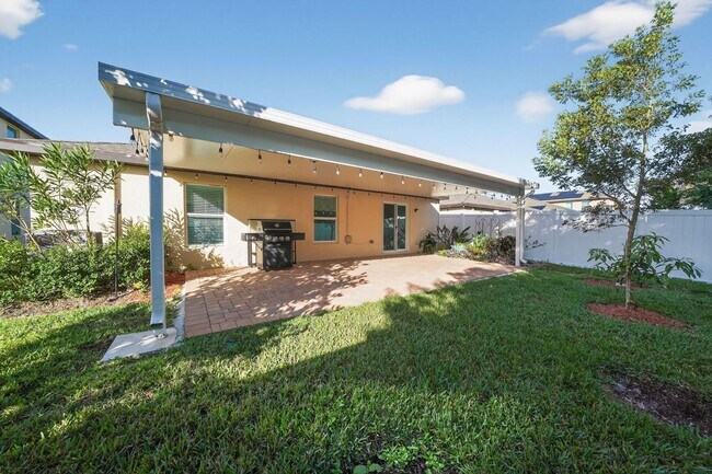 Building Photo - Modern home in Bent Creek Community