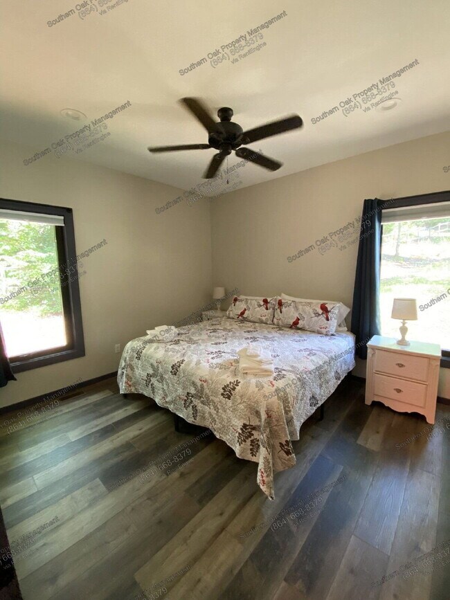 Building Photo - 540 Doe Run