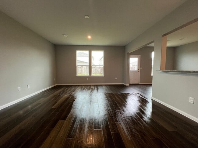 Building Photo - 17823 Pumpkin Vine Dr