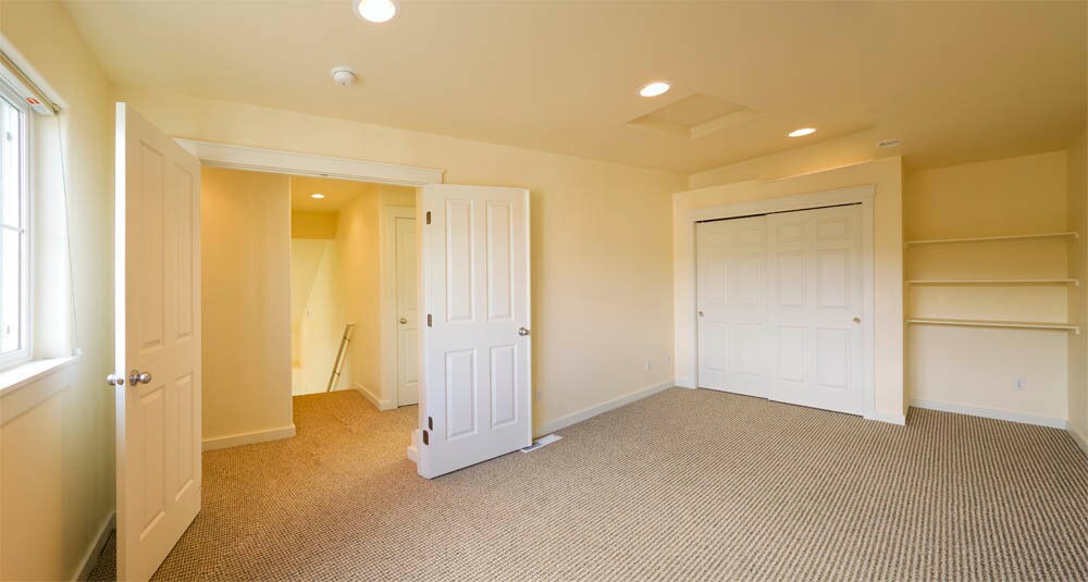 Building Photo - 3892 Equestrian Ln