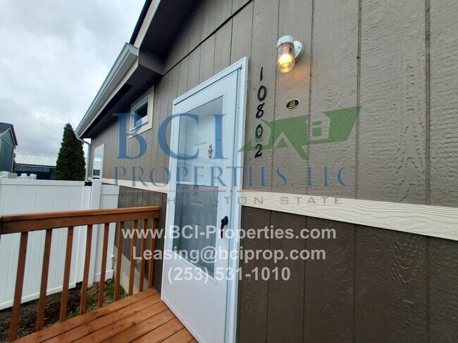 Building Photo - 10802 22nd Ave Ct E