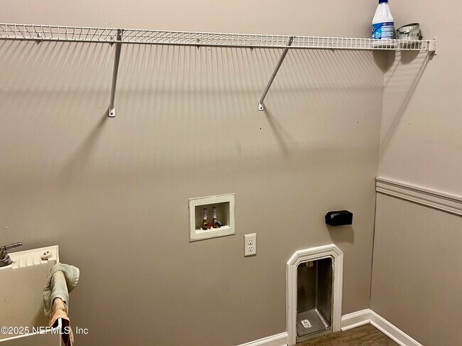 Building Photo - 3955 Hammock Bluff Cir