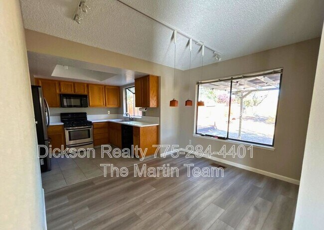 Building Photo - 5721 Royal Vista Way