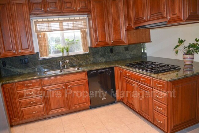 Building Photo - 1458 Dara St