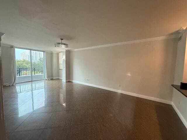 Building Photo - 600 S Dixie Hwy