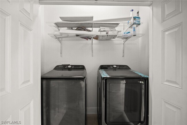 Building Photo - 4450 Botanical Pl Cir