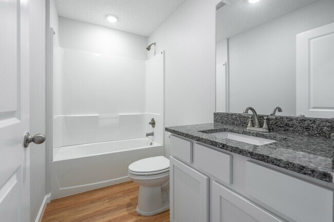 Building Photo - 790 S Rodriquez St