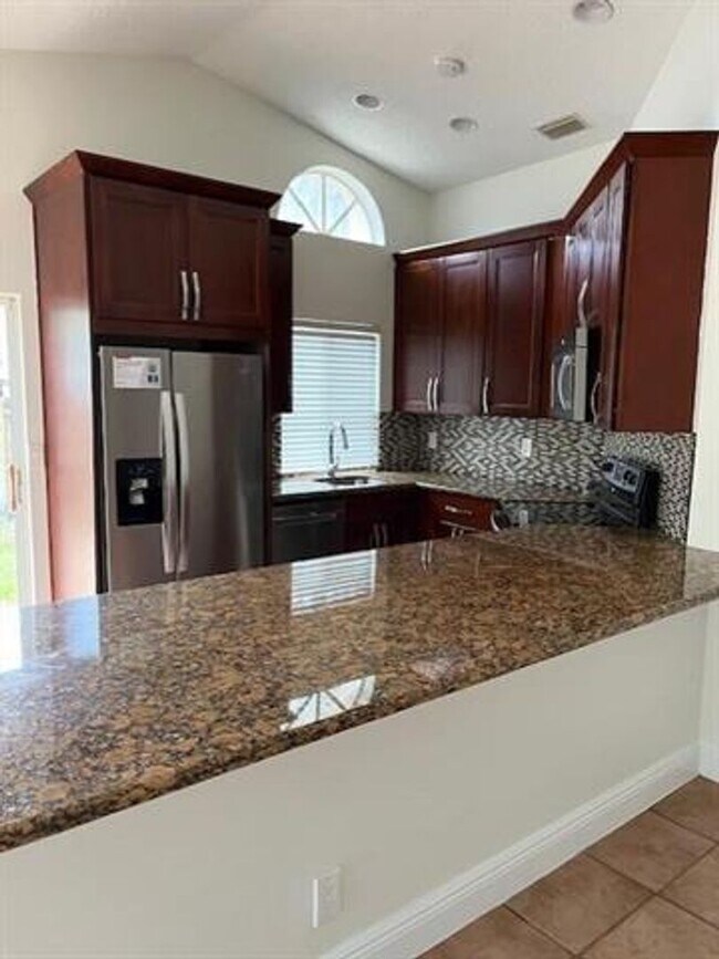 Building Photo - 1311 Seagrape Cir