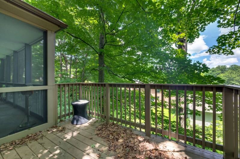 Building Photo - 700 Harpeth Trace Dr