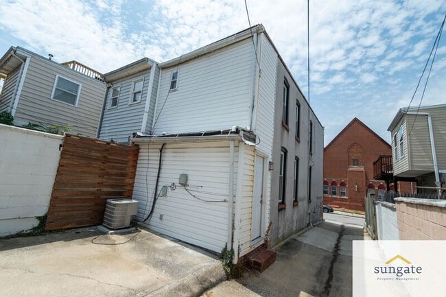 Building Photo - 1303 Patapsco St