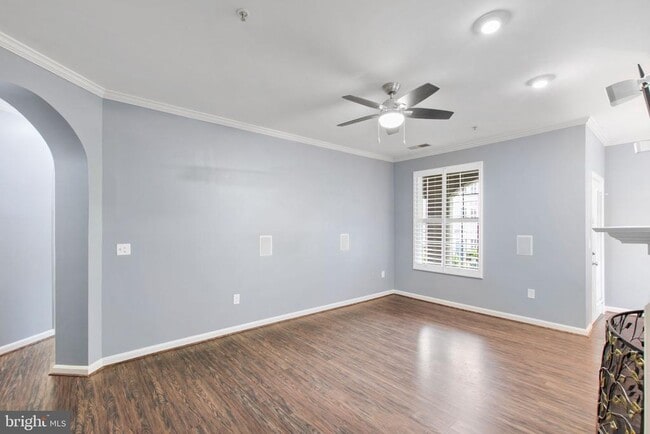 Building Photo - 46608 Drysdale Terrace