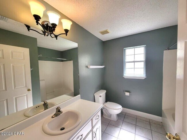 Building Photo - 316 Brady Way