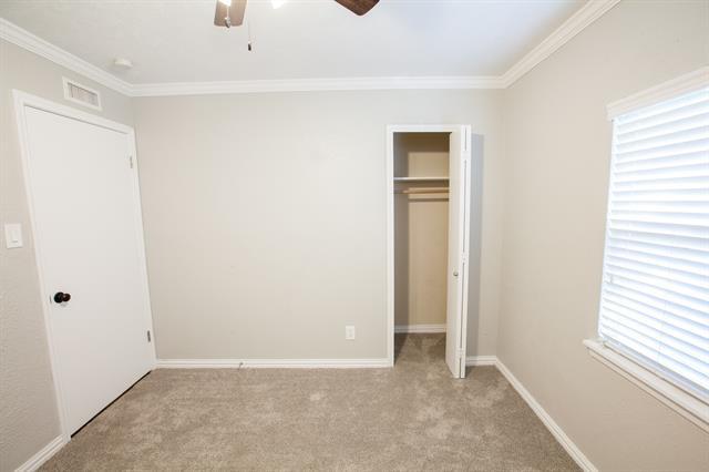 Building Photo - 5713 Baker Dr