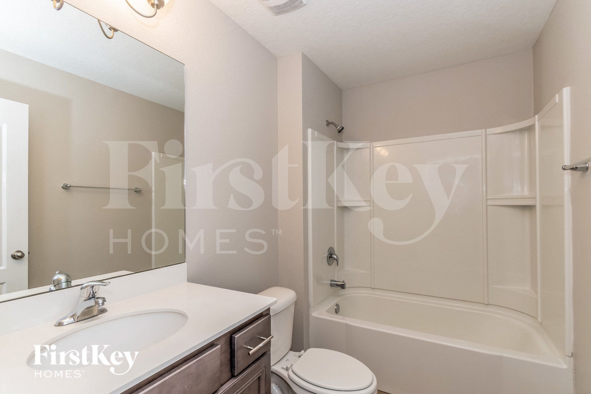 Building Photo - 10112 Bengal Fox Dr