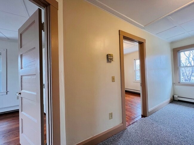 Building Photo - 31 Seaview St