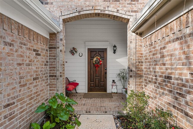 Building Photo - 31203 Baker Lake Dr