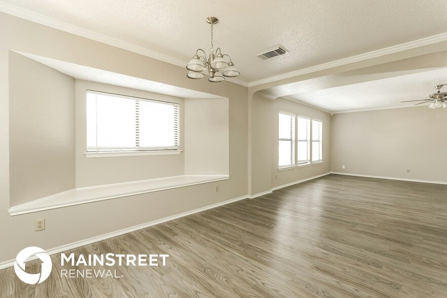 Building Photo - 16135 Turnstone Ln
