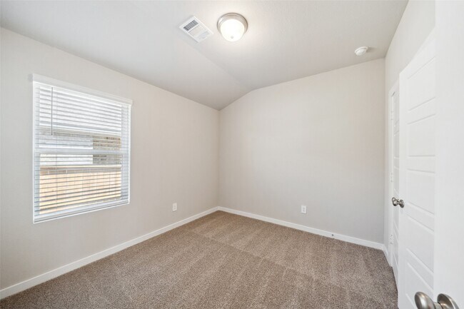 Building Photo - 1666 Shae Oak Ln