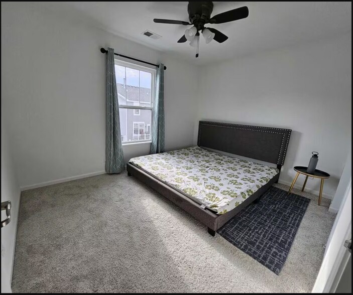 Guest/Third Bedroom - 516 Wolverine Dr