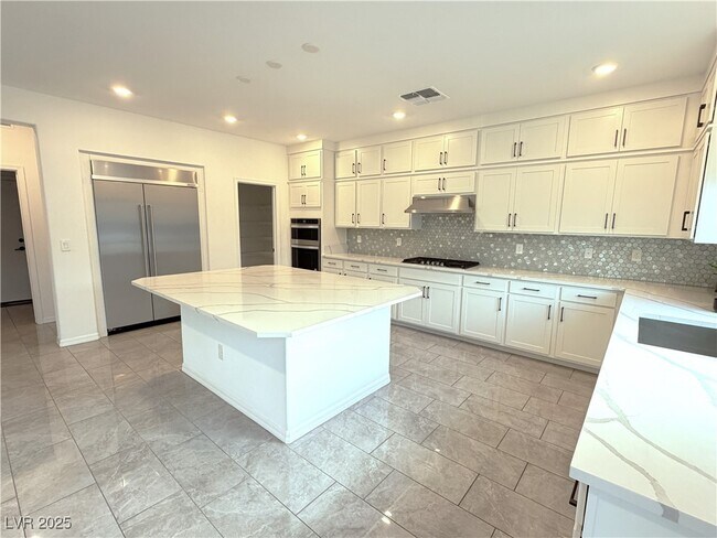 Building Photo - 8415 Iron Heart Ln