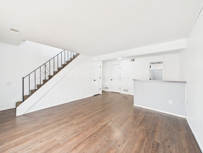 Building Photo - 10514 E 41st Terrace