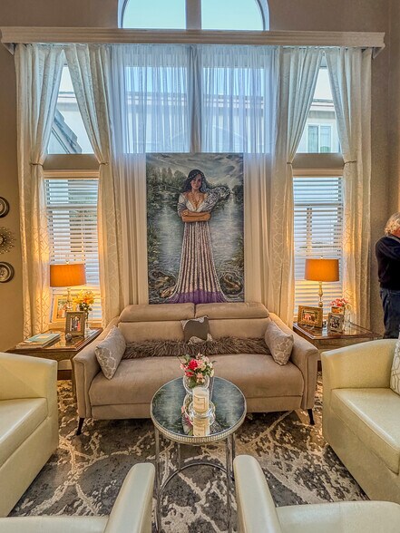 Building Photo - 4623 Da Vinci St