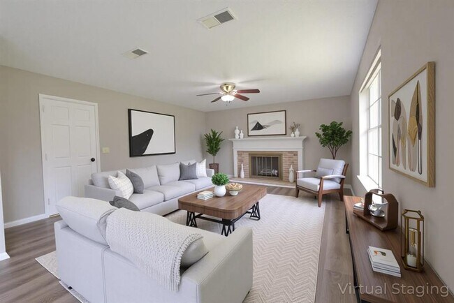 Building Photo - 15918 Pinyon Creek Dr