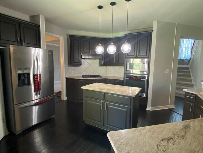 Building Photo - 15022 Galena Dr