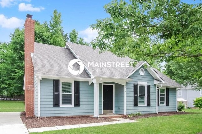 Building Photo - 3 Bedroom Pet-Friendly Home in CHARLOTTE, NC with Main Street Renewal