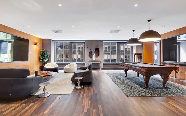 Building Photo - 75 Wall St