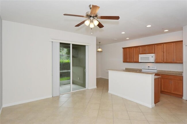 Building Photo - 7930 Moonstone Dr
