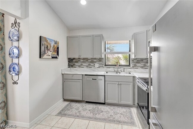 Building Photo - 13288 White Marsh Ln