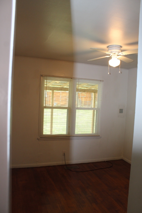 Building Photo - 1500 Carlisle Ct
