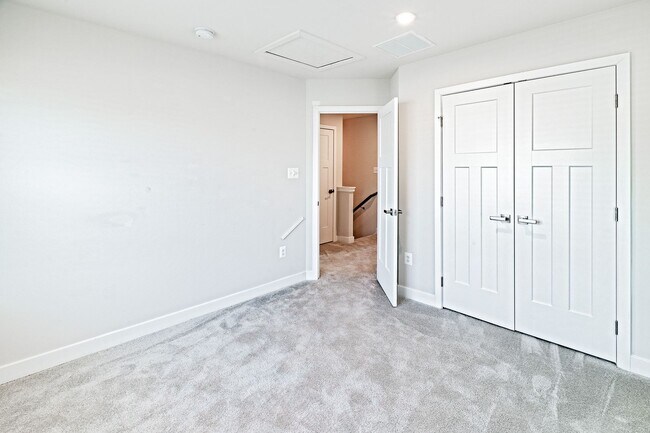 Building Photo - 544 Lewes Landing Rd