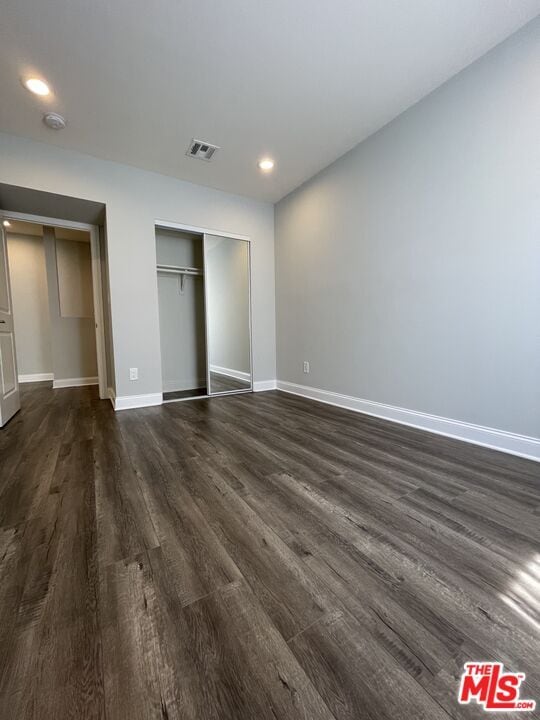 Building Photo - 4710 W Maplewood Ave