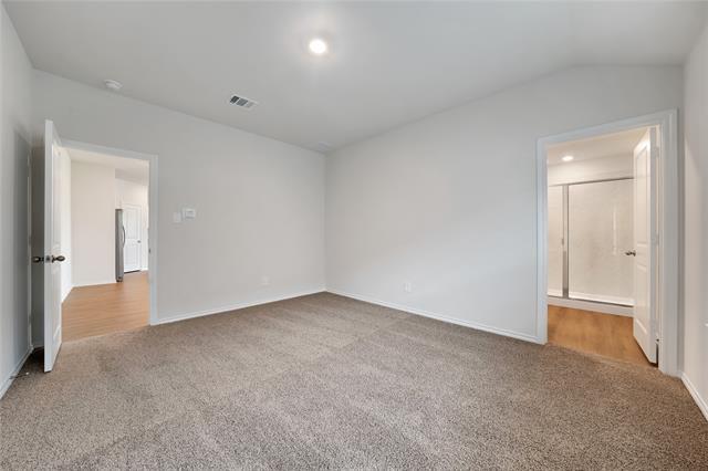 Building Photo - 501 Yellow Rose Rd