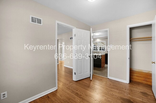 Building Photo - COMING SOON!! Charming 3-Bedroom Home in a Prime Saint Charles Location!