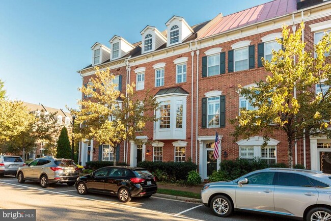 Building Photo - 324 Cameron Station Blvd