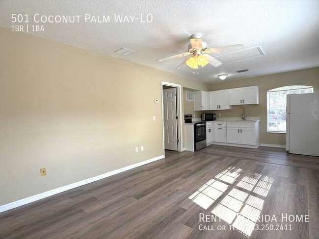 Building Photo - 501 Coconut Palm Way