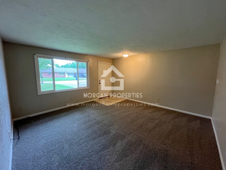 Building Photo - 115 Darin Ct