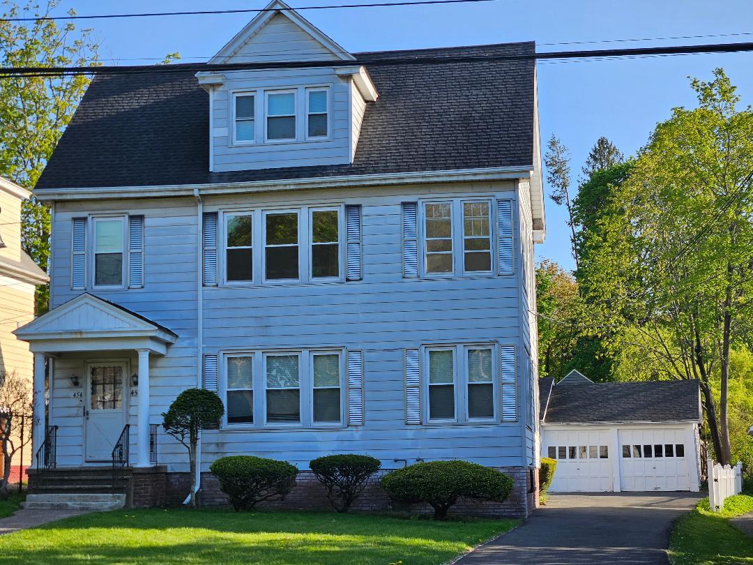 Building Photo - 454 Fountain St