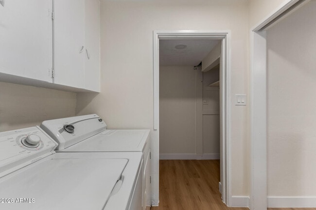 Building Photo - 2013 W San Juan Ave