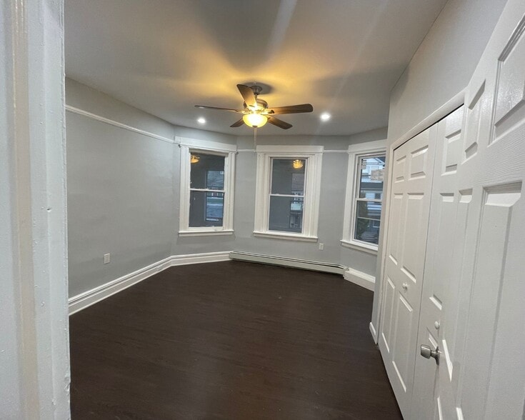 Building Photo - 172 N 12th St