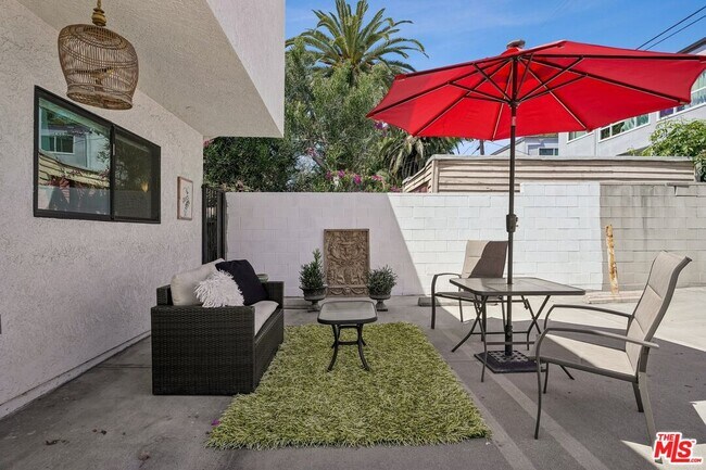 Building Photo - 6521 Homewood Ave