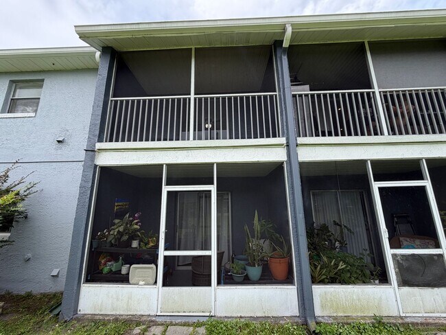 Building Photo - PRICE DROP! Orlando: 2BD/ 2BA - A Bright, Comfortable Home Designed for Everyday Living! WASHER &...