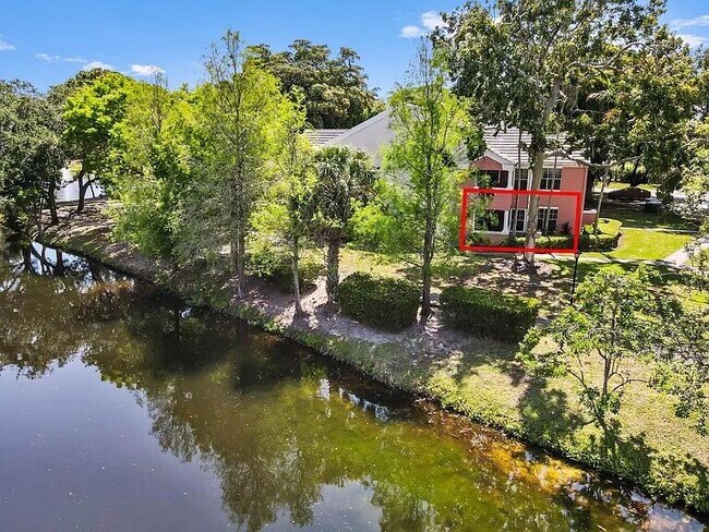 Building Photo - 1125 Crystal Way